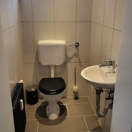 Lokschuppen - Backstein-loft דירה